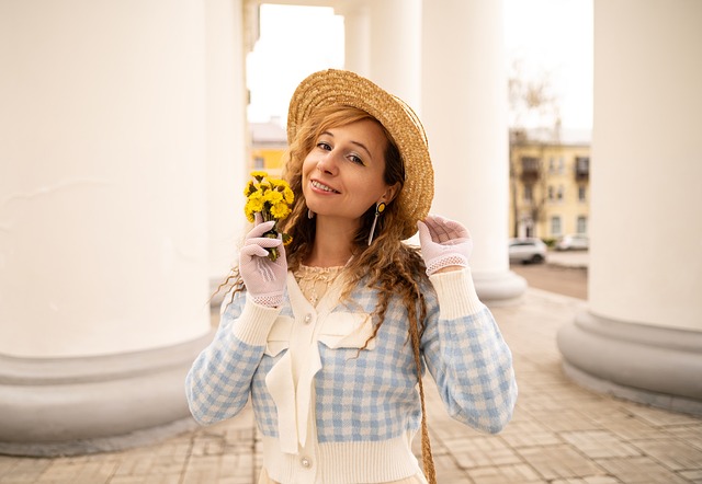 不仅是他青 不仅是他青